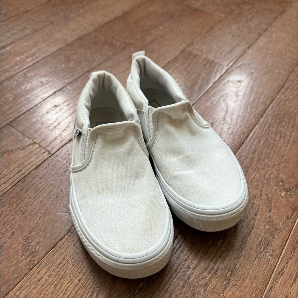 Youth Vans - Size 1 White Classic Slip-On